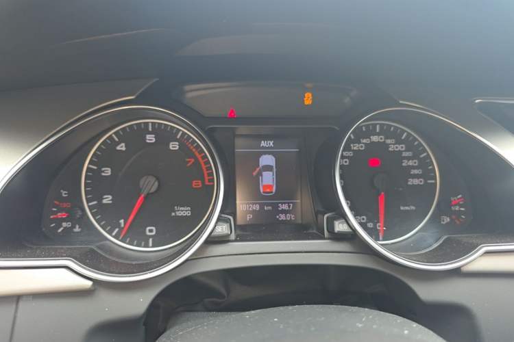 Used Audi A5 2010 2.0TFSI Sportback Comfort Model Instrument Cluster