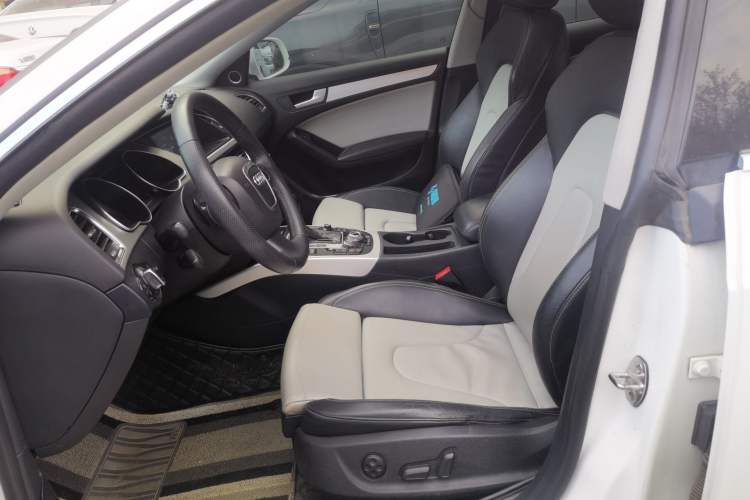 Used Audi A5 2010 2.0TFSI Sportback Technology Model Left Front Seat