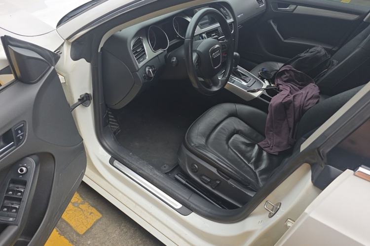 Used Audi A5 2010 2.0TFSI Sportback Comfort Model Left Front Seat