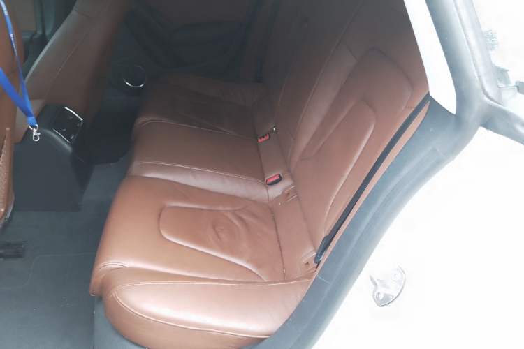 Used Audi A5 2010 2.0TFSI Sportback Comfort Model Left Rear Seat