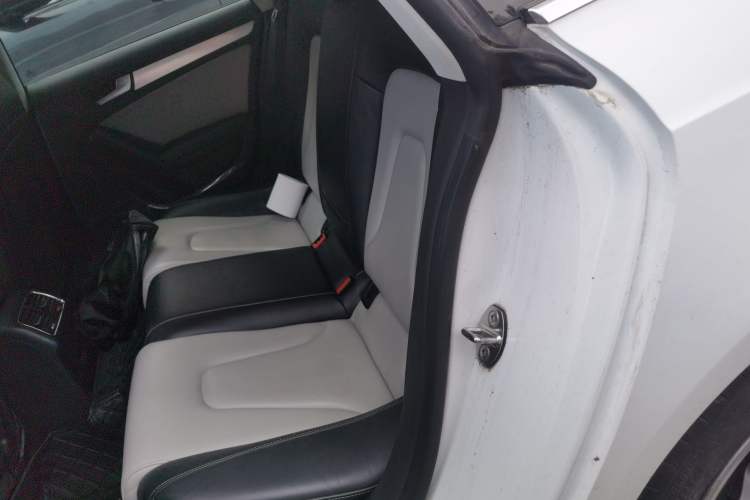 Used Audi A5 2010 2.0TFSI Sportback Technology Model Left Rear Seat