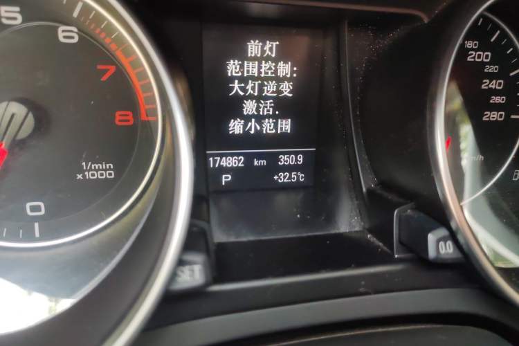 Used Audi A5 2010 2.0TFSI Sportback Comfort Model Odometer Close Up