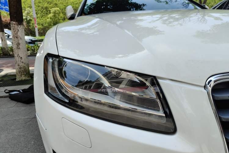Used Audi A5 2010 2.0TFSI Sportback Comfort Model Right Front Headlight