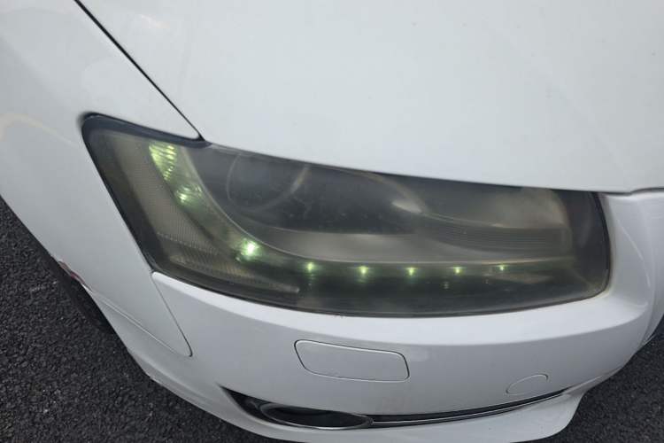 Used Audi A5 2010 2.0TFSI Sportback Comfort Model Right Front Headlight