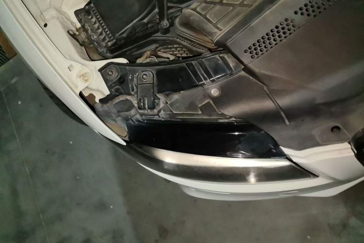 Used Audi A5 2010 2.0TFSI Cabriolet Right Front Headlight