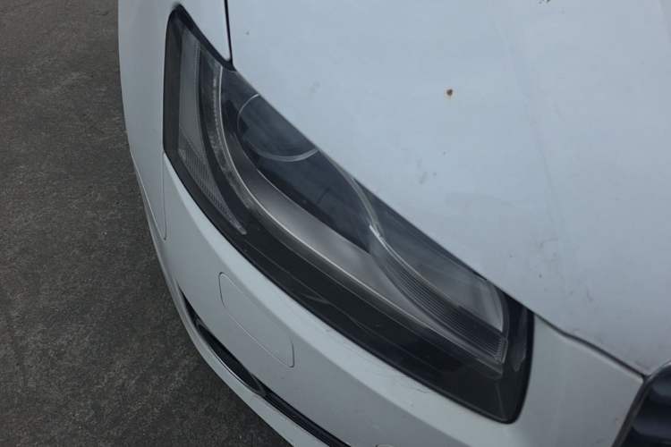 Used Audi A5 2010 2.0TFSI Sportback Comfort Model Right Front Headlight