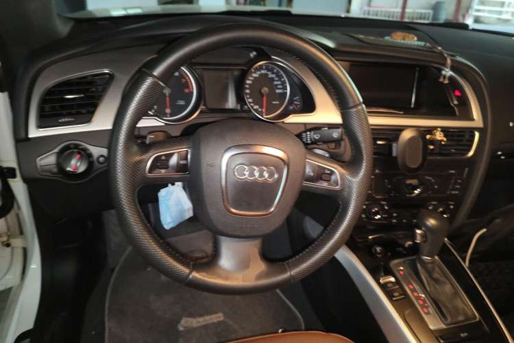Used Audi A5 2010 2.0TFSI Coupe Steering Wheel