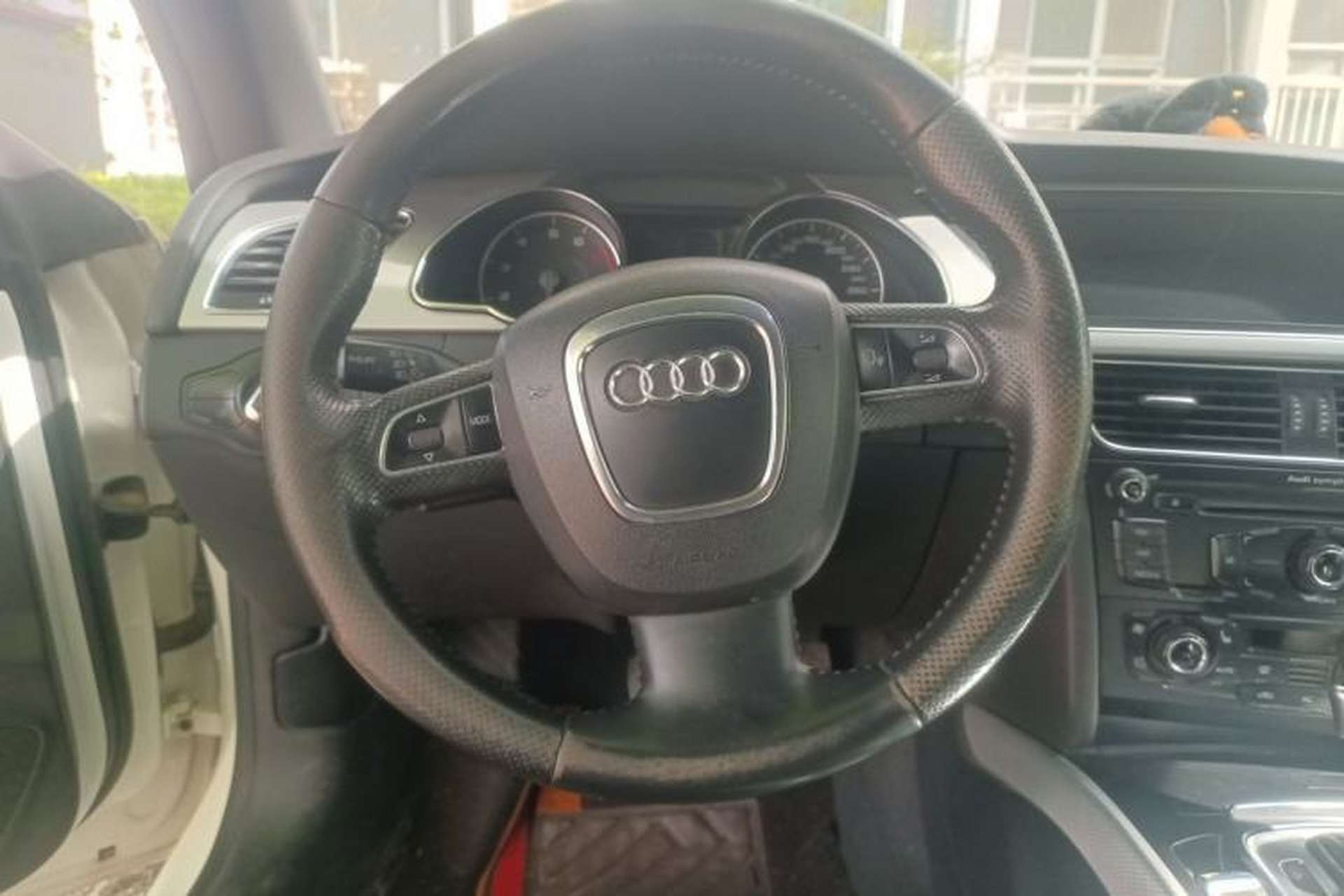 Used Audi A5 2010 2.0TFSI Cabriolet Steering Wheel