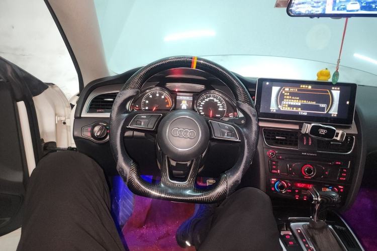 Used Audi A5 2010 2.0TFSI Coupe Steering Wheel