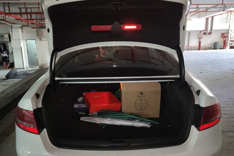 Used Audi A5 2010 2.0TFSI Coupe Trunk