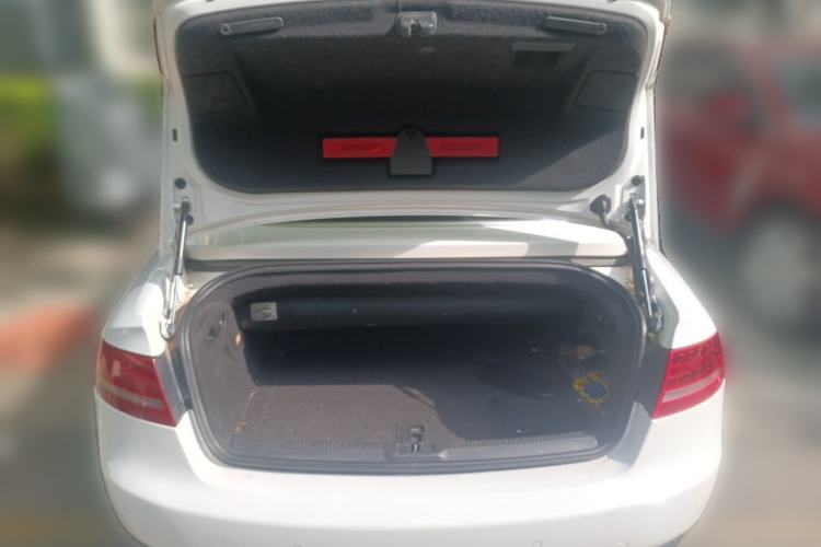 Used Audi A5 2010 2.0TFSI Cabriolet Trunk