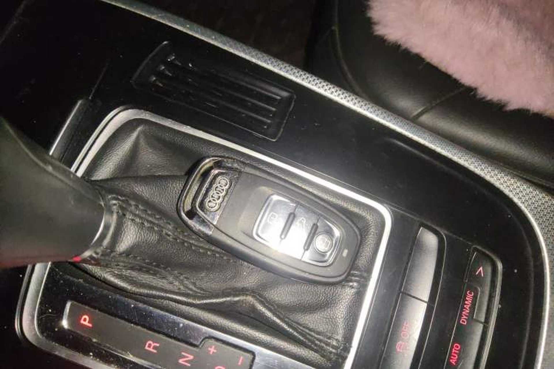 Used Audi A5 2010 2.0TFSI Coupe Style Edition Vehicle Key