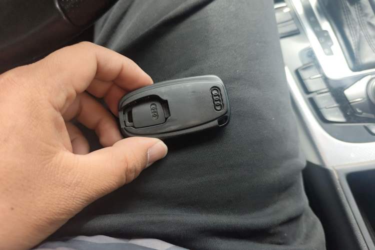 Used Audi A5 2010 2.0TFSI Sportback Comfort Model Vehicle Key