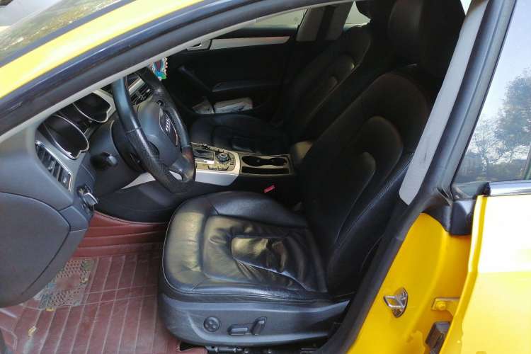 Used Audi A5 2010 2.0TFSI Sportback Technology Model Left Front Seat