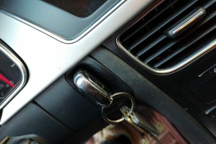 Used Audi A5 2010 2.0TFSI Sportback Technology Model Vehicle Key