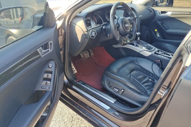 Used Audi A5 2012 2.0TFSI Sportback Driver Seat