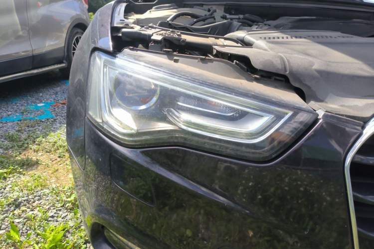 Used Audi A5 2012 2.0TFSI Sportback Right Front Headlight