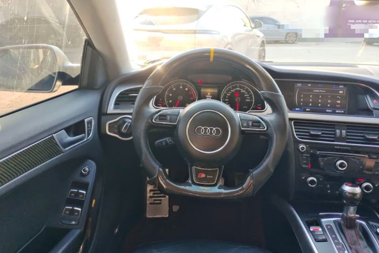Used Audi A5 2012 2.0TFSI Sportback Steering Wheel