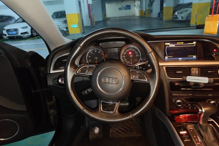 Used Audi A5 2012 2.0TFSI Sportback quattro Steering Wheel