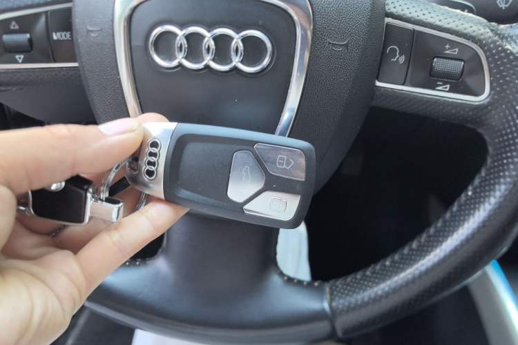 Used Audi A5 2012 2.0TFSI Sportback Vehicle Key