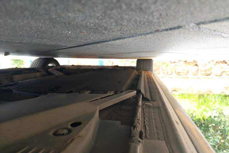 Used Audi A5 2012 2.0TFSI Cabriolet Chassis Rear Left