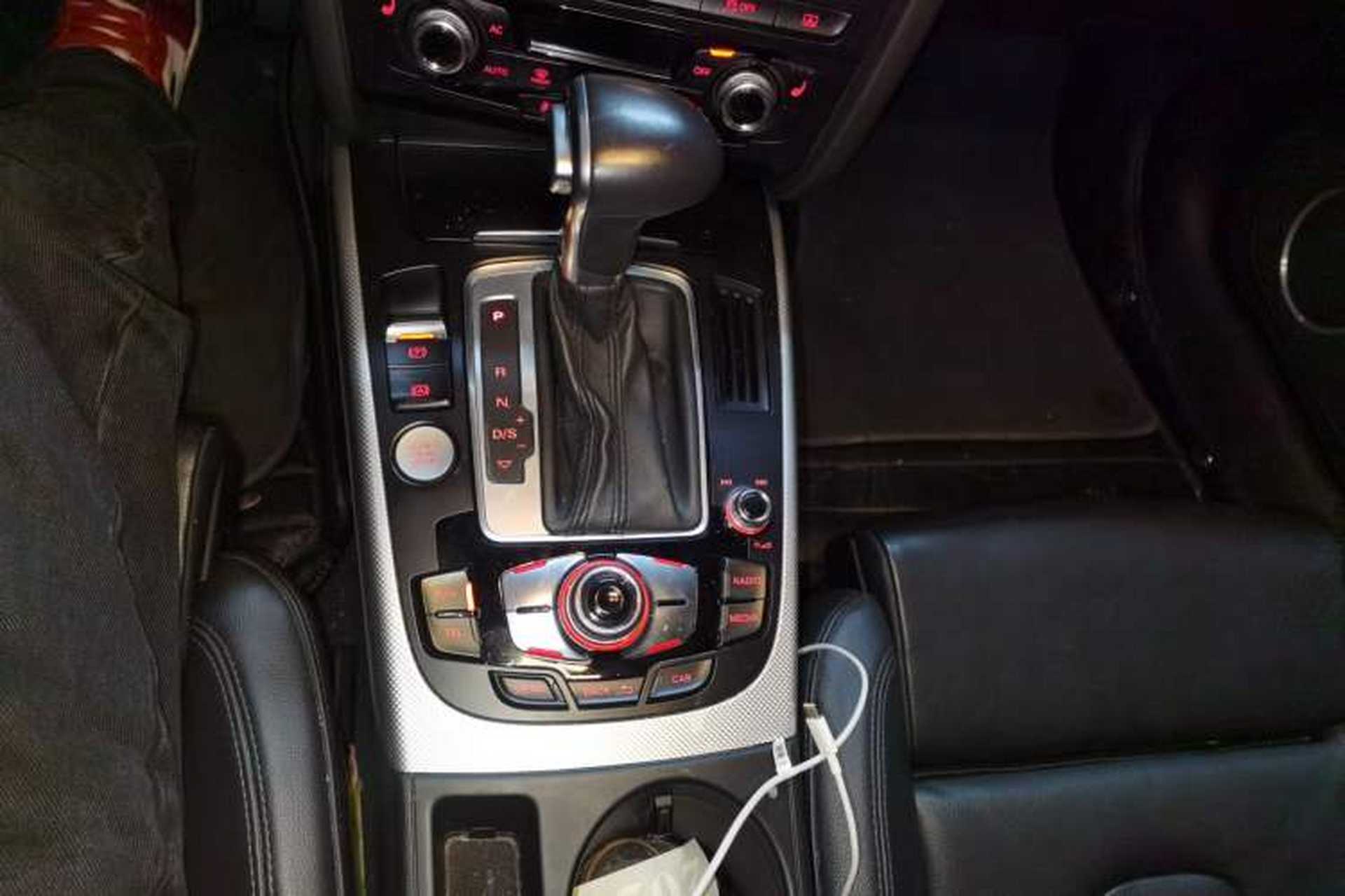 Used Audi A5 2012 3.0TFSI Coupe quattro Gear Lever