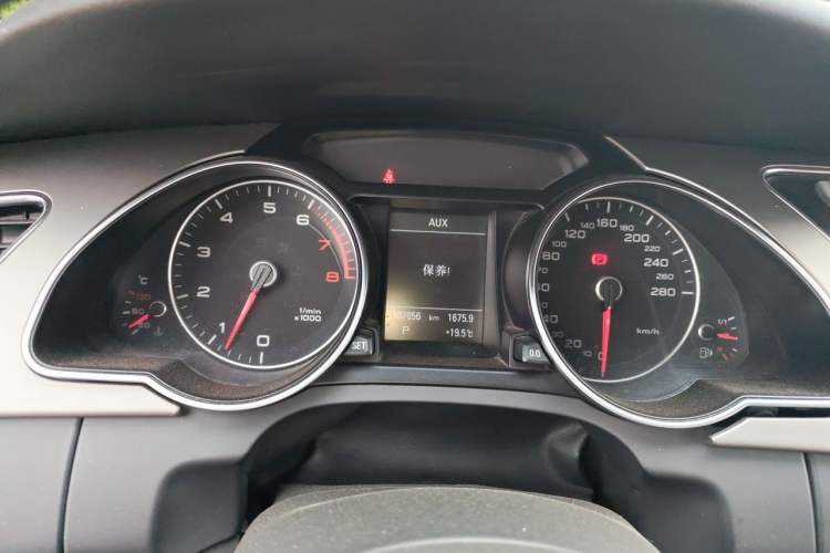 Used Audi A5 2012 2.0TFSI Cabriolet Instrument Cluster