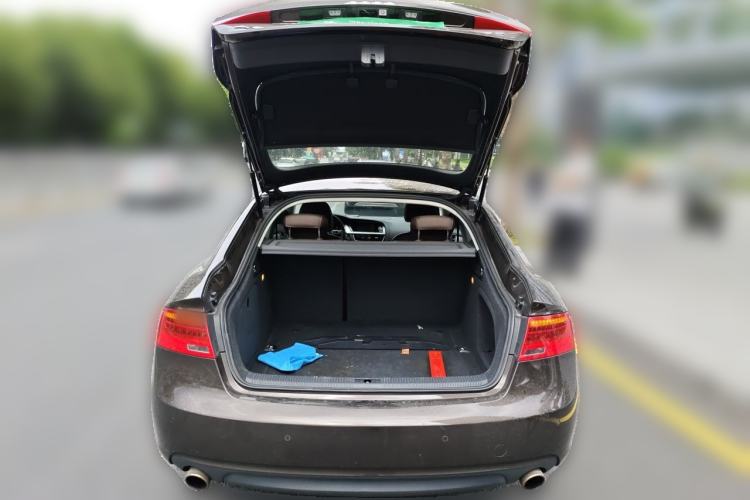 Used Audi A5 2012 2.0TFSI Sportback Trunk