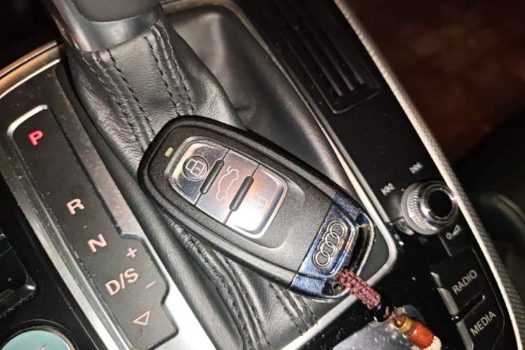 Used Audi A5 2012 3.0TFSI Sportback quattro Vehicle Key