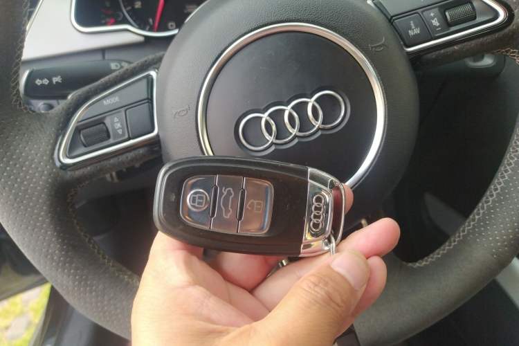 Used Audi A5 2012 3.0TFSI Sportback quattro Vehicle Key