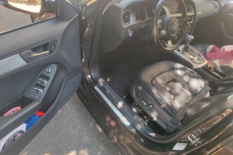 Used Audi A5 2012 2.0TFSI Sportback Driver Seat