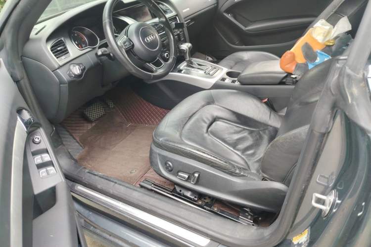 Used Audi A5 2012 2.0TFSI Cabriolet Driver Seat