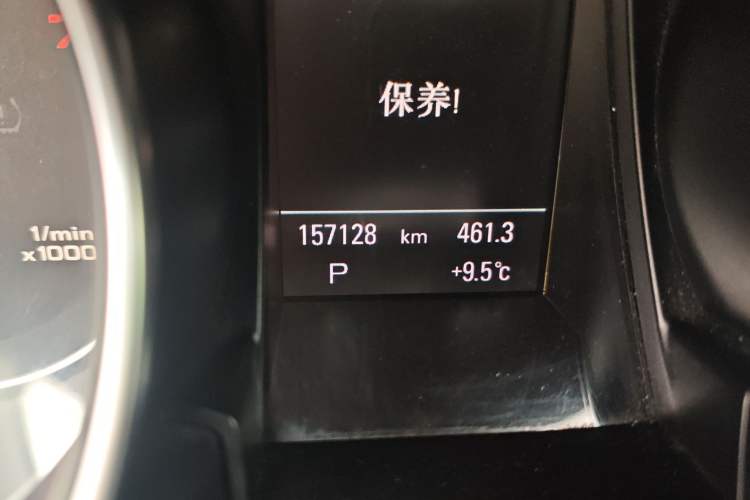 Used Audi A5 2012 2.0TFSI Cabriolet Odometer Close Up