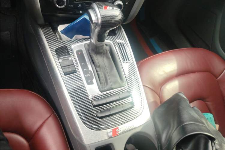 Used Audi A5 2012 2.0TFSI Sportback Gear Lever
