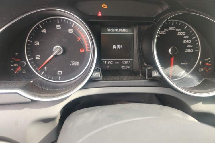 Used Audi A5 2012 2.0TFSI Sportback Odometer Close Up