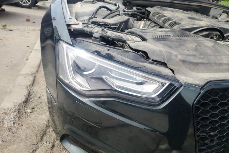 Used Audi A5 2012 2.0TFSI Sportback Right Front Headlight