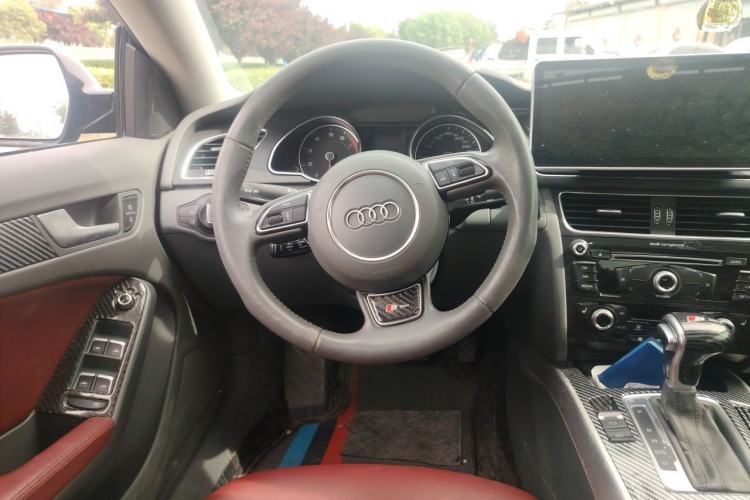 Used Audi A5 2012 2.0TFSI Sportback Steering Wheel