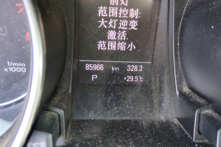 Used Audi A5 2012 3.0TFSI Sportback quattro Odometer Close Up