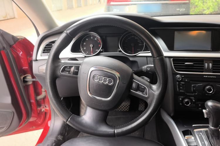 Used Audi A5 2012 2.0TFSI Coupe Steering Wheel
