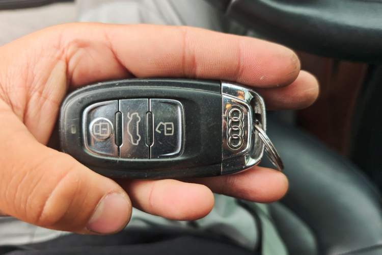 Used Audi A5 2012 2.0TFSI Sportback Vehicle Key