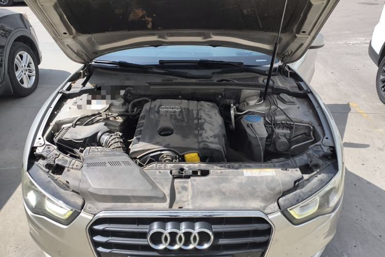 Used Audi A5 2012 2.0TFSI Coupe Engine Bay