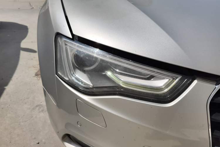 Used Audi A5 2012 2.0TFSI Coupe Right Front Headlight