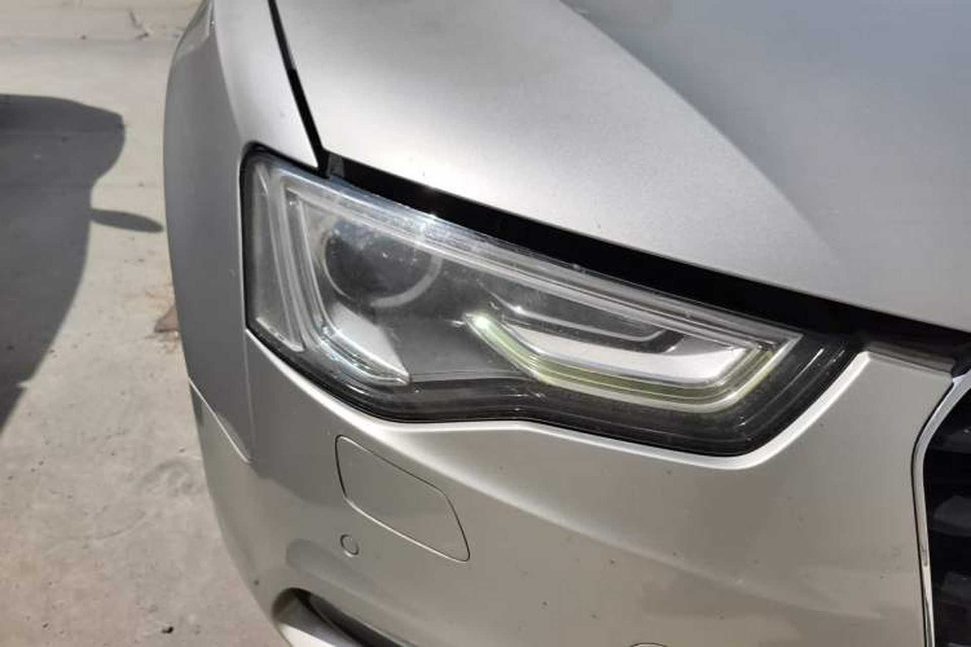 Used Audi A5 2012 2.0TFSI Coupe Right Front Headlight