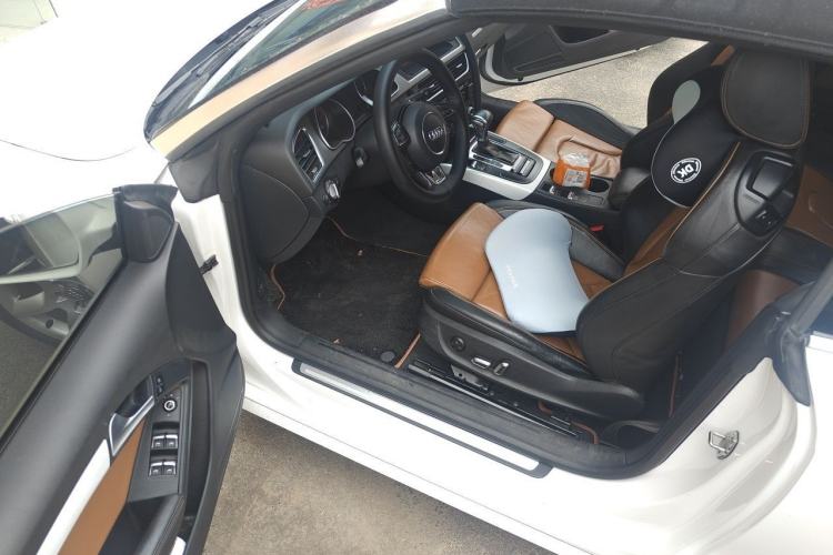 Used Audi A5 2012 2.0TFSI Cabriolet Driver Seat