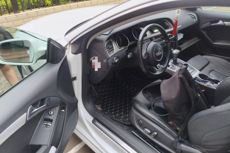Used Audi A5 2012 2.0TFSI Coupe Driver Seat