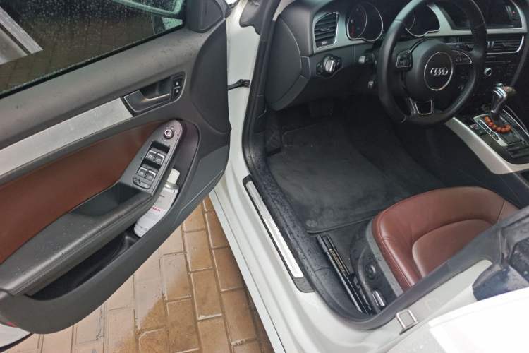 Used Audi A5 2012 2.0TFSI Sportback Driver Seat