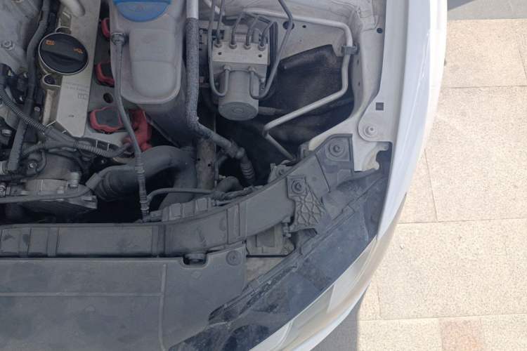 Used Audi A5 2012 3.0TFSI Coupe quattro Engine Bay Left