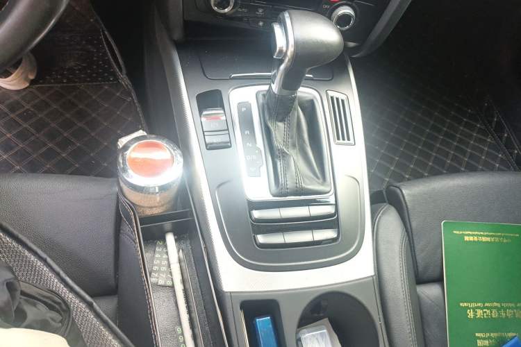 Used Audi A5 2012 2.0TFSI Coupe Gear Lever