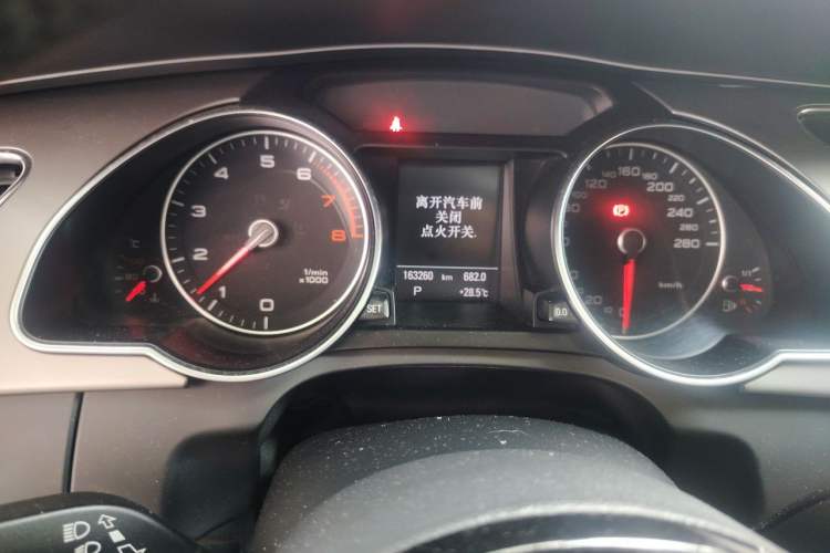 Used Audi A5 2012 2.0TFSI Sportback quattro Instrument Cluster