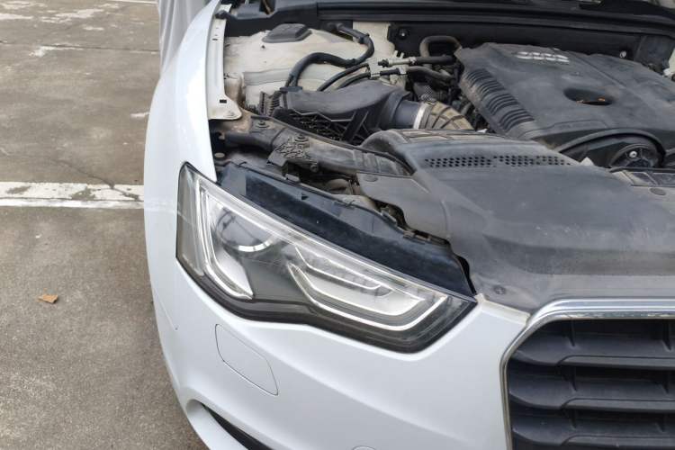 Used Audi A5 2012 2.0TFSI Coupe Right Front Headlight